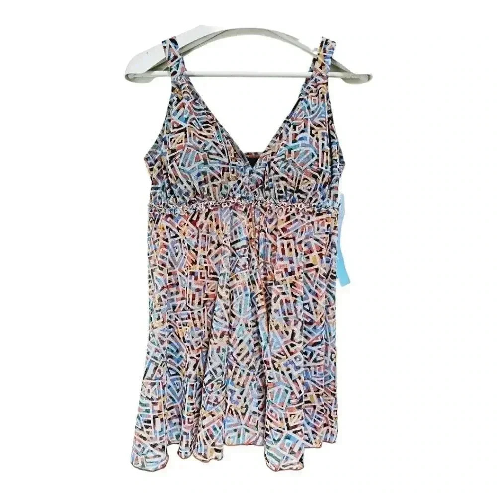 A shore Fit NWT 16w skirted slimming swimsuit